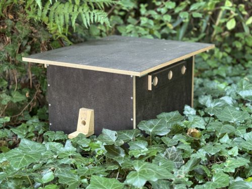 Nistwerk Nistkästen für Wildbienen, Hummel, Igel und co